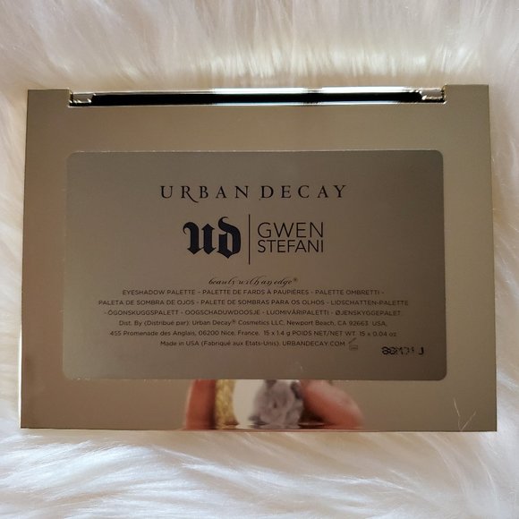 Urban Decay "Gwen Stefani" Eyeshadow Palette - Picture 2 of 3